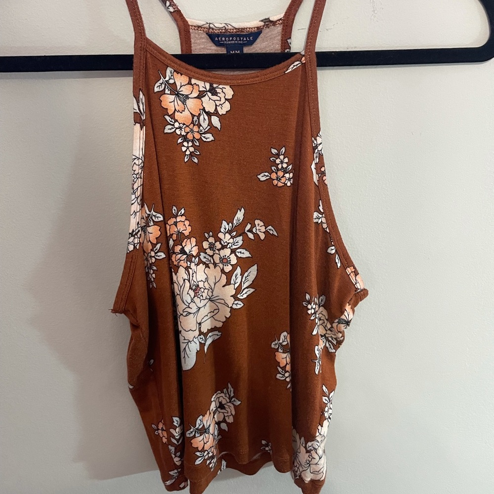 Medium Brown Floral Tank top! So cute and stretchy